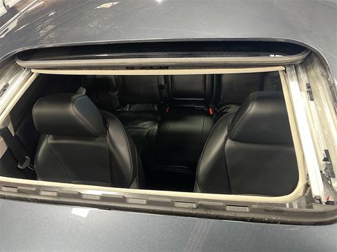 Used 2024 Honda Accord Touring image 23