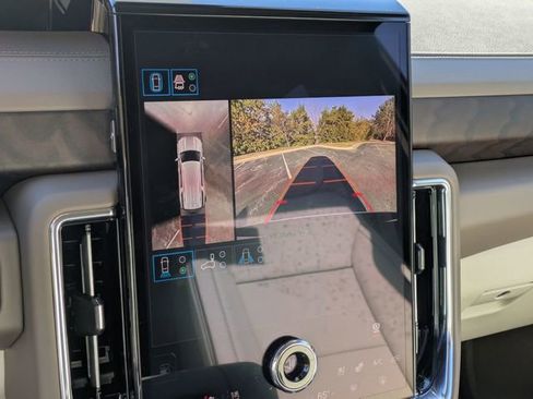 New 2026 GMC Yukon XL Denali w/ LPO, Floor Liner Package image 21