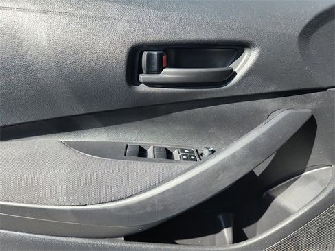 Certified 2024 Toyota Corolla LE image 17