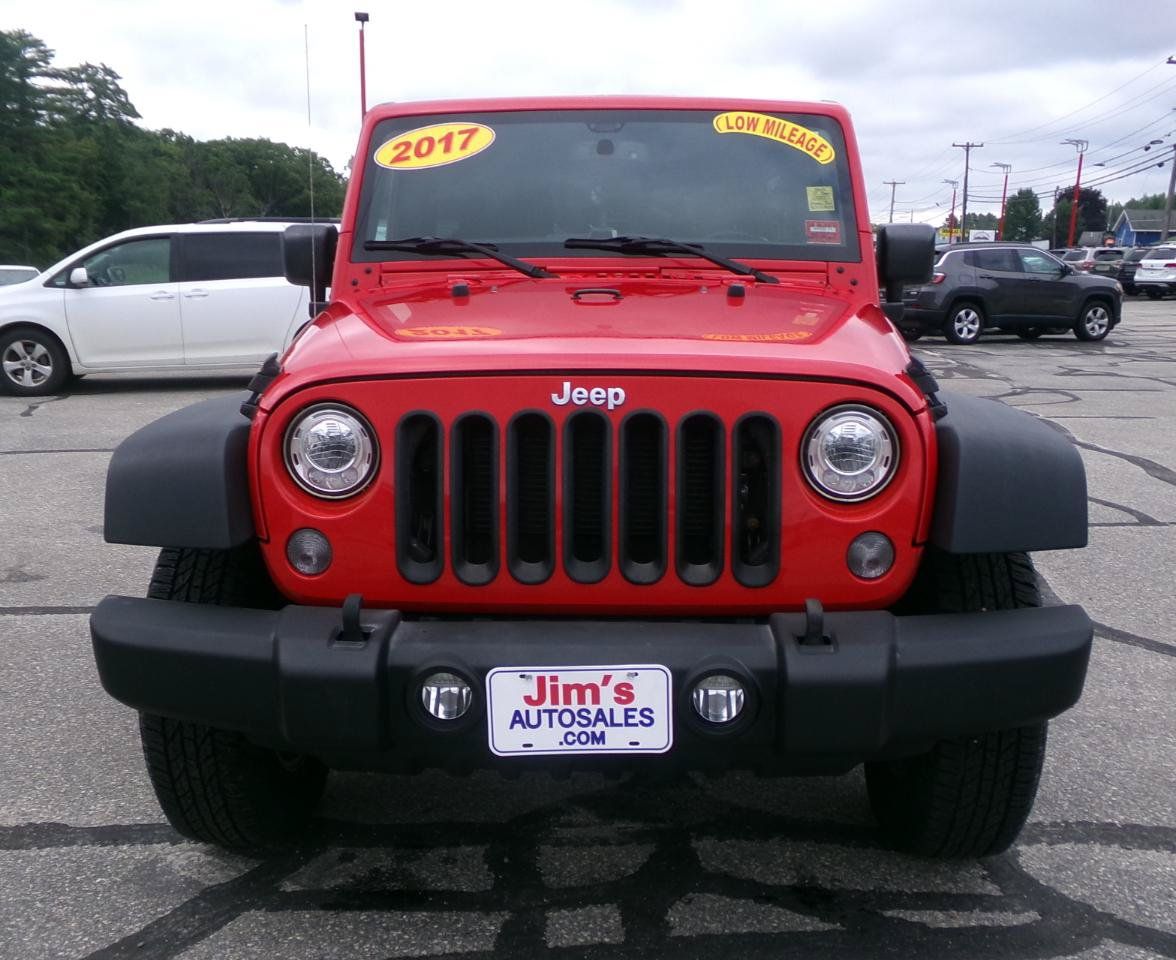 Used 2017 Jeep Wrangler Unlimited Sport w/ Quick Order Package 24S AWD/4WD image 8