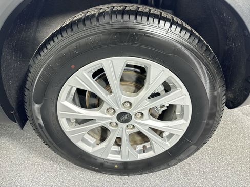 Used 2024 Ford Escape Active image 5