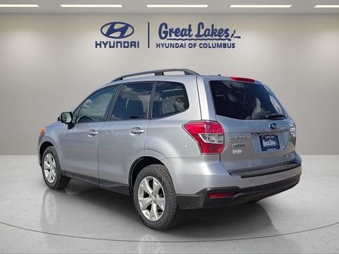 Used 2015 Subaru Forester 2.5i Premium w/ All-Weather Package AWD/4WD image 3