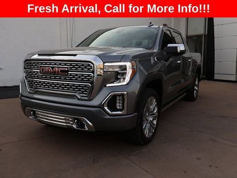 Certified 2022 GMC Sierra 1500 Denali w/ Denali Premium Package image 3