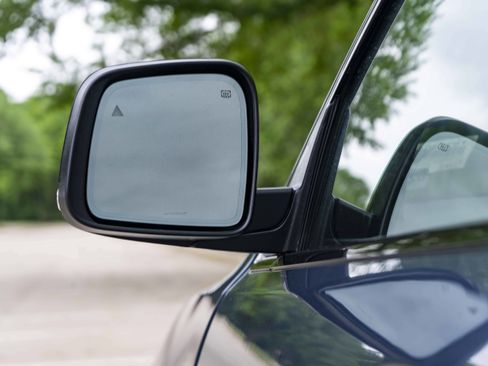 Used 2020 Jeep Grand Cherokee Limited X image 12