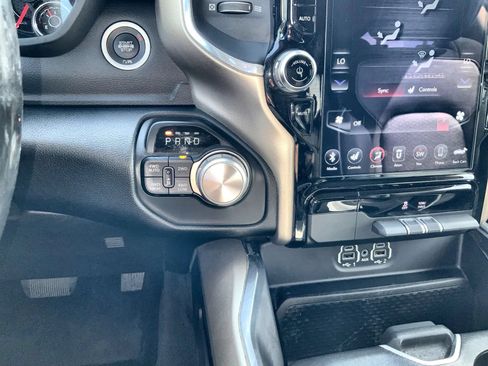 Used 2020 RAM 1500 Laramie AWD/4WD image 21