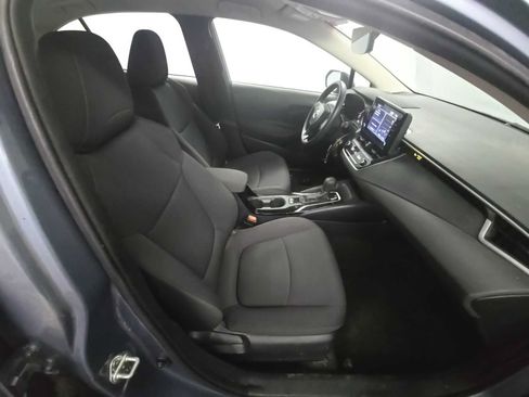 Used 2022 Toyota Corolla LE FWD image 8