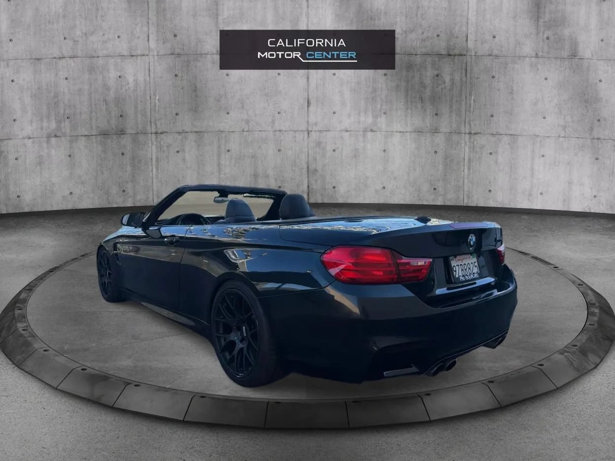 Used 2015 BMW M4 Convertible w/ Executive Package RWD image 7
