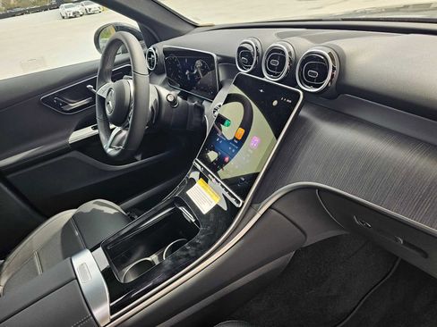 New 2026 Mercedes-Benz GLC 300 4MATIC image 11