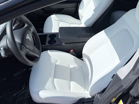 Used 2023 Tesla Model 3 Standard Range RWD image 18