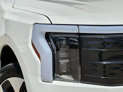 New 2025 Ford F150 Lightning Platinum image 3