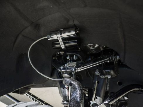 Used 2024 GMC Sierra 3500 Denali Ultimate image 6