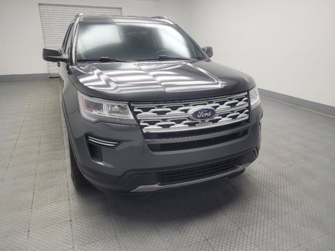 Used 2019 Ford Explorer XLT FWD image 14