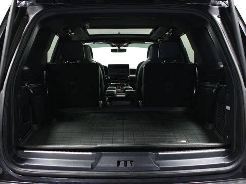 Used 2024 Lincoln Navigator Reserve w/ Equipment Group 201A image 14