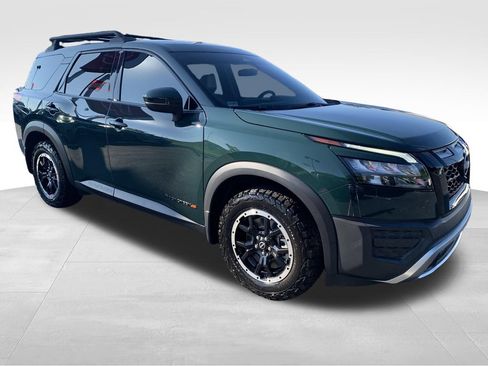 Used 2023 Nissan Pathfinder Rock Creek AWD/4WD image 7