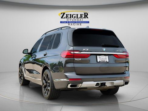 Used 2021 BMW X7 xDrive40i w/ Premium Package AWD/4WD image 5