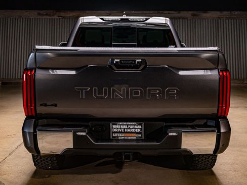 Used 2022 Toyota Tundra SR5 image 8