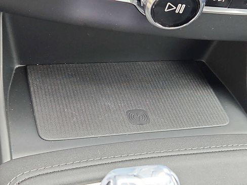 Used 2026 Volvo XC90 B6 Ultra w/ Protection Package Premier image 24