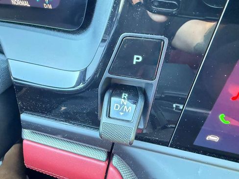 Certified 2026 Porsche Panamera 4 image 15