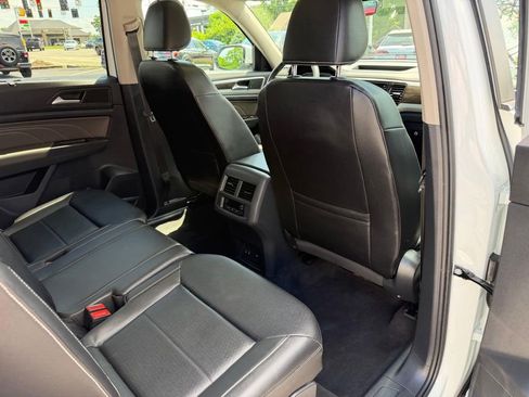 Used 2022 Volkswagen Atlas SE w/ Panoramic Sunroof Package AWD/4WD image 30