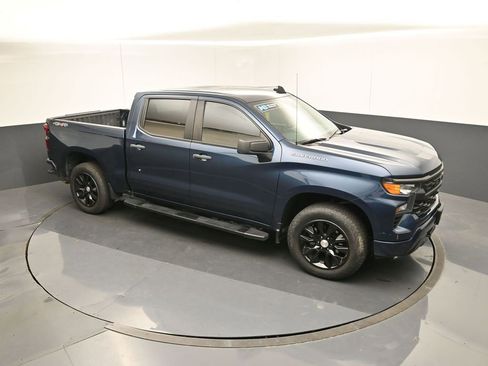 Used 2022 Chevrolet Silverado 1500 Custom image 45