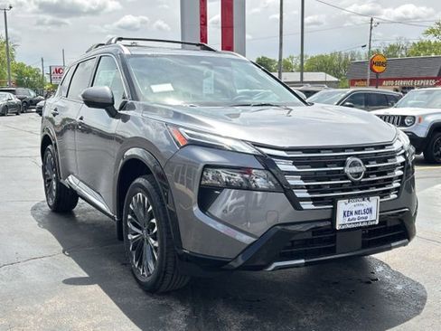 New 2026 Nissan Rogue Platinum AWD/4WD image 13