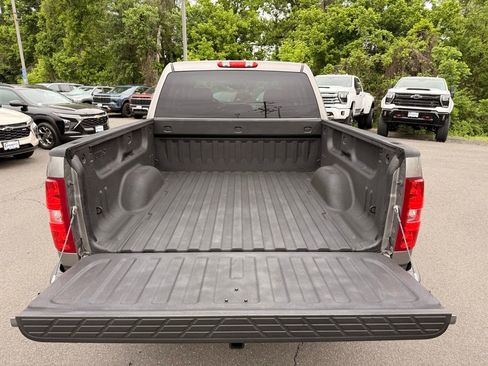 Used 2013 Chevrolet Silverado 1500 LT w/ All-Star Edition AWD/4WD image 9