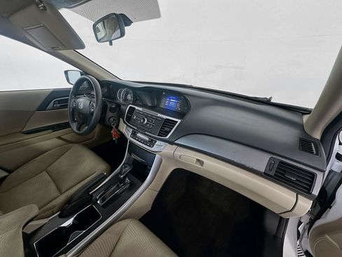 Used 2014 Honda Accord LX image 26