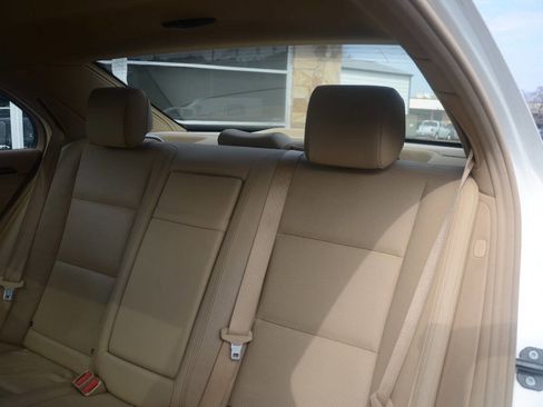 Used 2011 Mercedes-Benz S 550 image 30