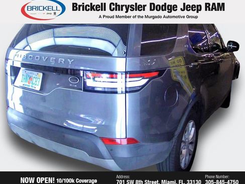 Used 2019 Land Rover Discovery SE image 4