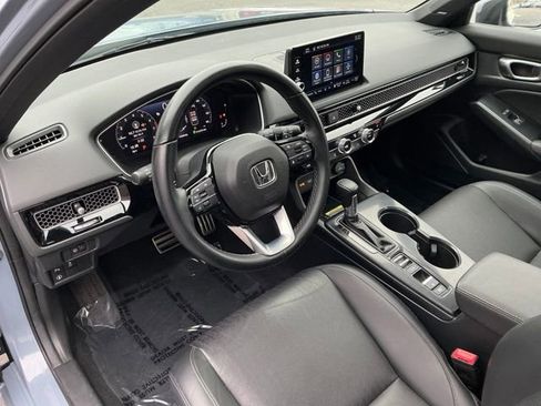 Used 2023 Honda Civic Sport Touring image 4