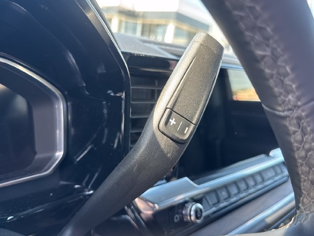 Used 2026 GMC Sierra 1500 SLT AWD/4WD image 16