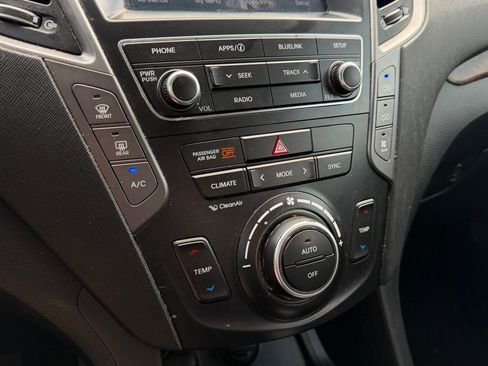 Used 2017 Hyundai Santa Fe SE w/ SE Premium Package 02 FWD image 13