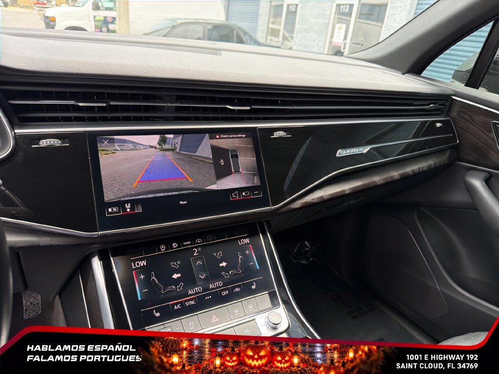 Used 2021 Audi Q7 2.0T Premium w/ Convenience Package AWD/4WD image 24