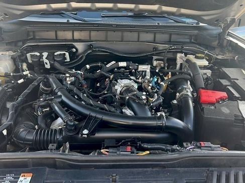 Used 2022 Ford Bronco Wildtrak AWD/4WD image 27