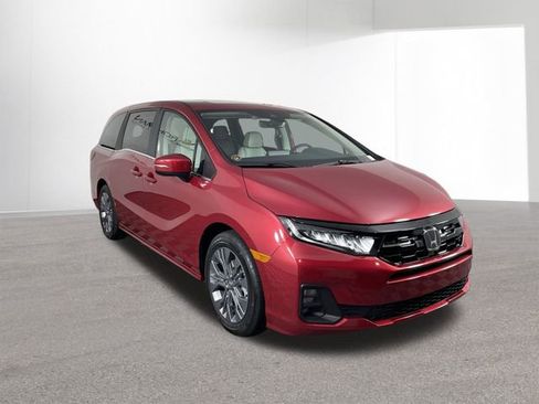 New 2026 Honda Odyssey Touring image 12