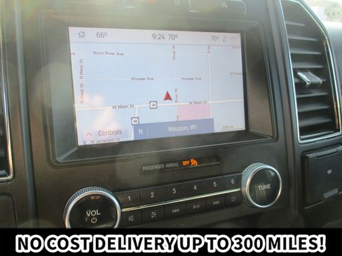 Used 2020 Ford Expedition Max Limited AWD/4WD image 28