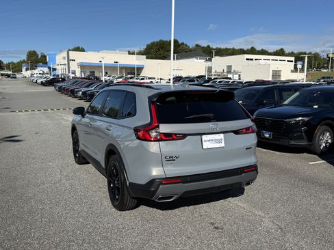 New 2026 Honda CR-V Sport-L image 8