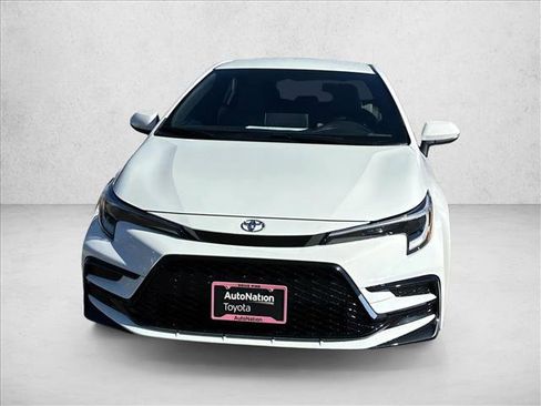 Used 2026 Toyota Corolla SE w/ SE Premium Package FWD image 2