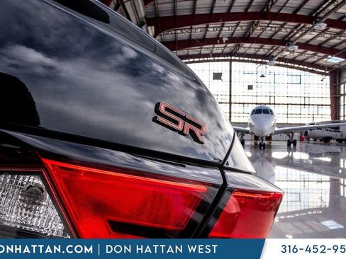 Used 2024 Nissan Altima 2.5 SR image 32