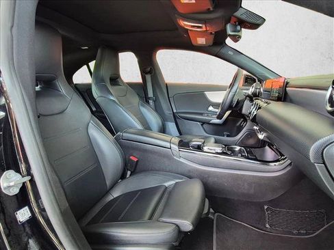 Used 2020 Mercedes-Benz CLA 250 image 19