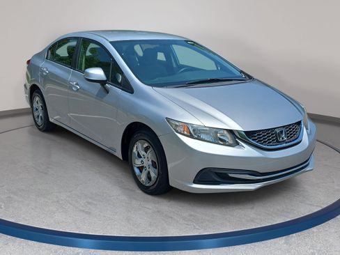 Used 2013 Honda Civic LX image 3
