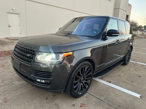 Used 2017 Land Rover Range Rover Supercharged image 2