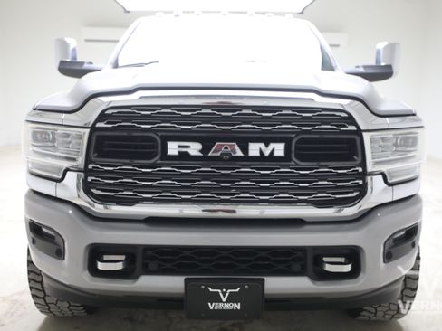 Used 2020 RAM 2500 Limited AWD/4WD image 8