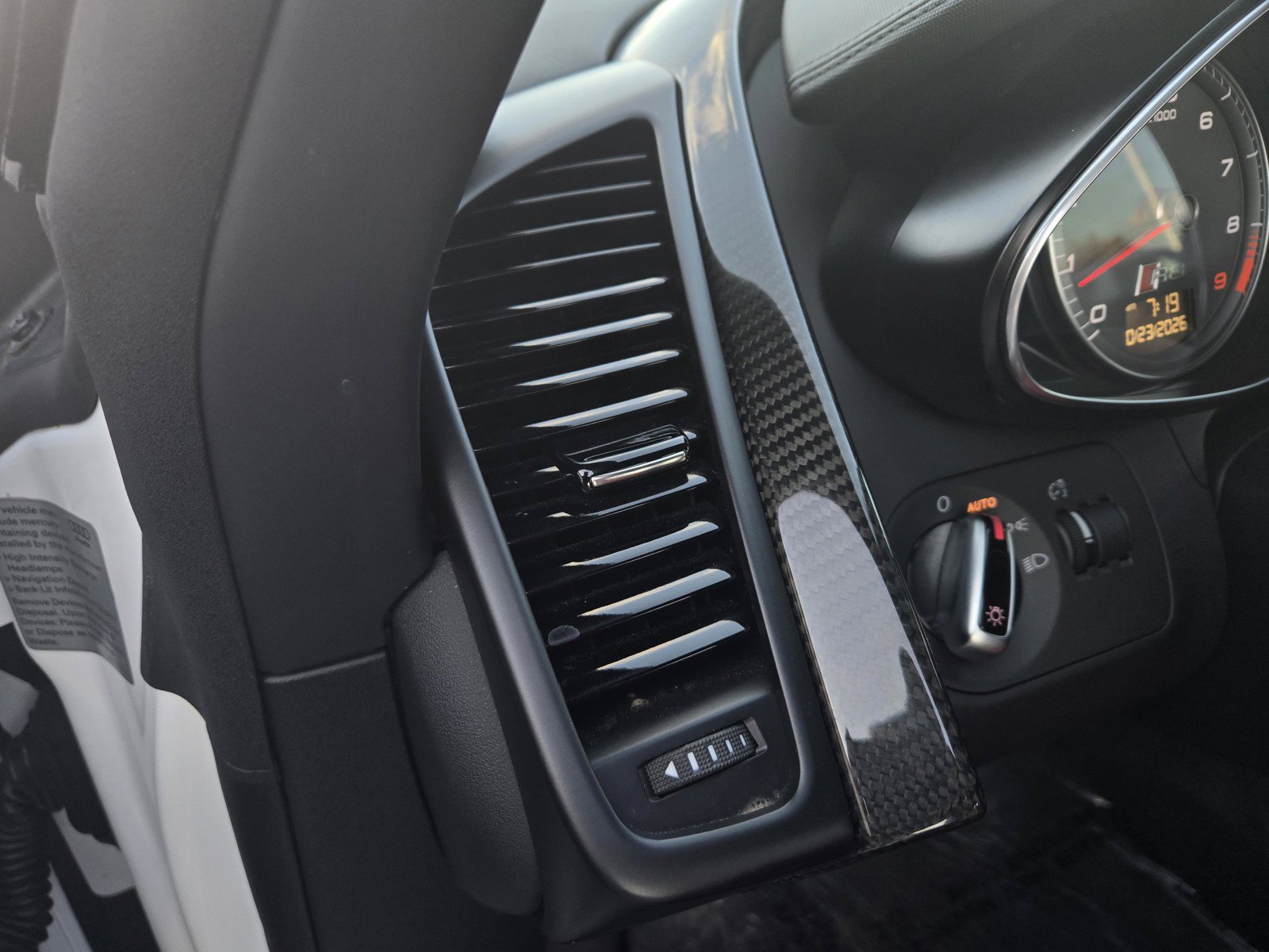 Used 2015 Audi R8 V8 AWD/4WD image 7
