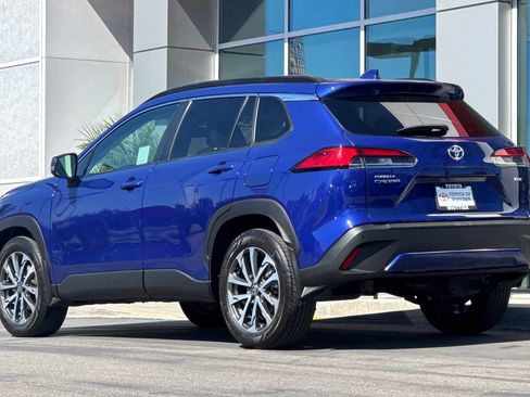 Certified 2024 Toyota Corolla Cross XLE w/ Convenience Package image 8