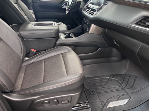 Certified 2024 Chevrolet Tahoe High Country w/ Premium Package image 17