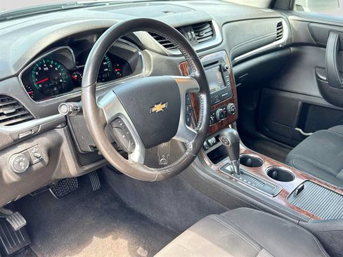 Used 2014 Chevrolet Traverse LT w/ All-Star Edition FWD image 2