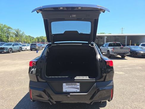 Used 2025 BMW X2 xDrive28i AWD/4WD image 17