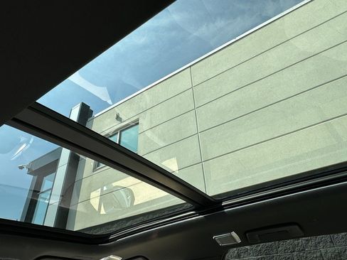 New 2026 Cadillac Vistiq Sport w/ LPO, Floor Liner Package image 9