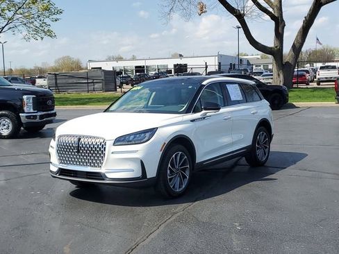 Certified 2024 Lincoln Corsair AWD w/ Equipment Group 101A image 2